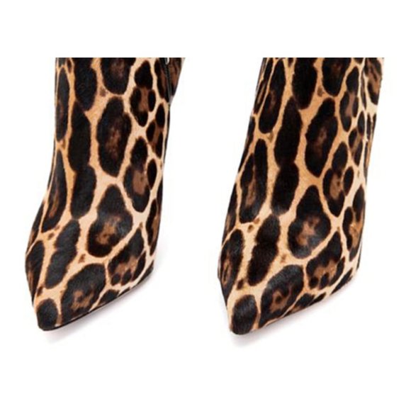 NIB Dolce and Gabbana Leopard Print Leather Women 7 US 37 EUR Ankle Heeled Boots - Picture 3 of 11